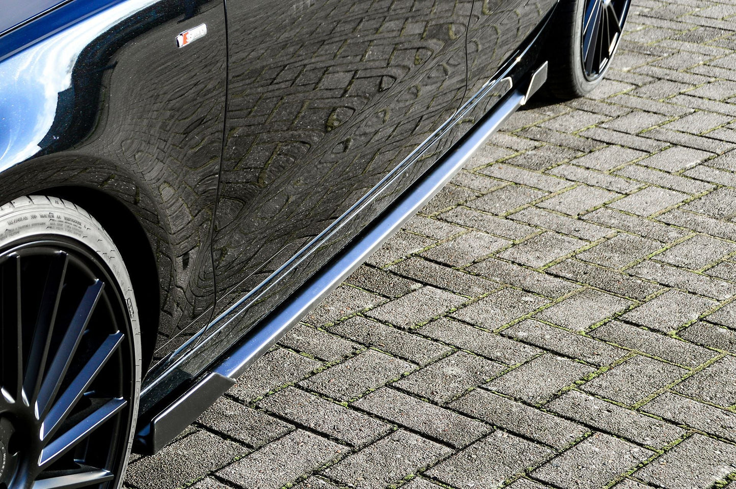 Seitenschwellersatz mit Wing Audi A7 4G C7 Facelift Bj.:2014-2018 Carbon