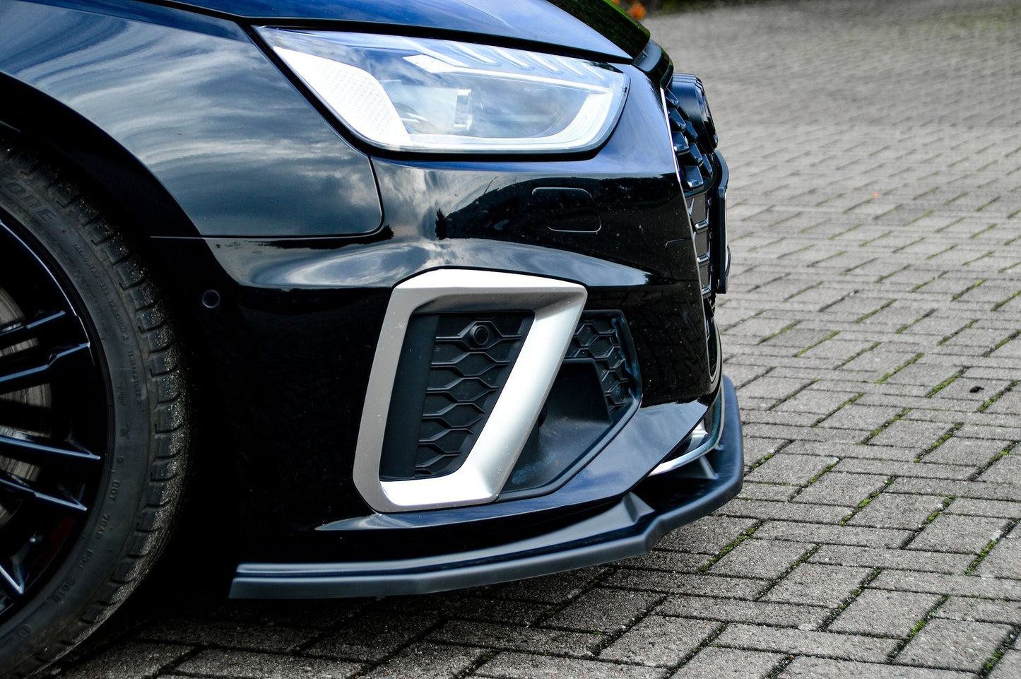 CUP Frontspoilerlippe ABS Audi A4 Facelift, B9 8W ab Bj.:2019- Carbon