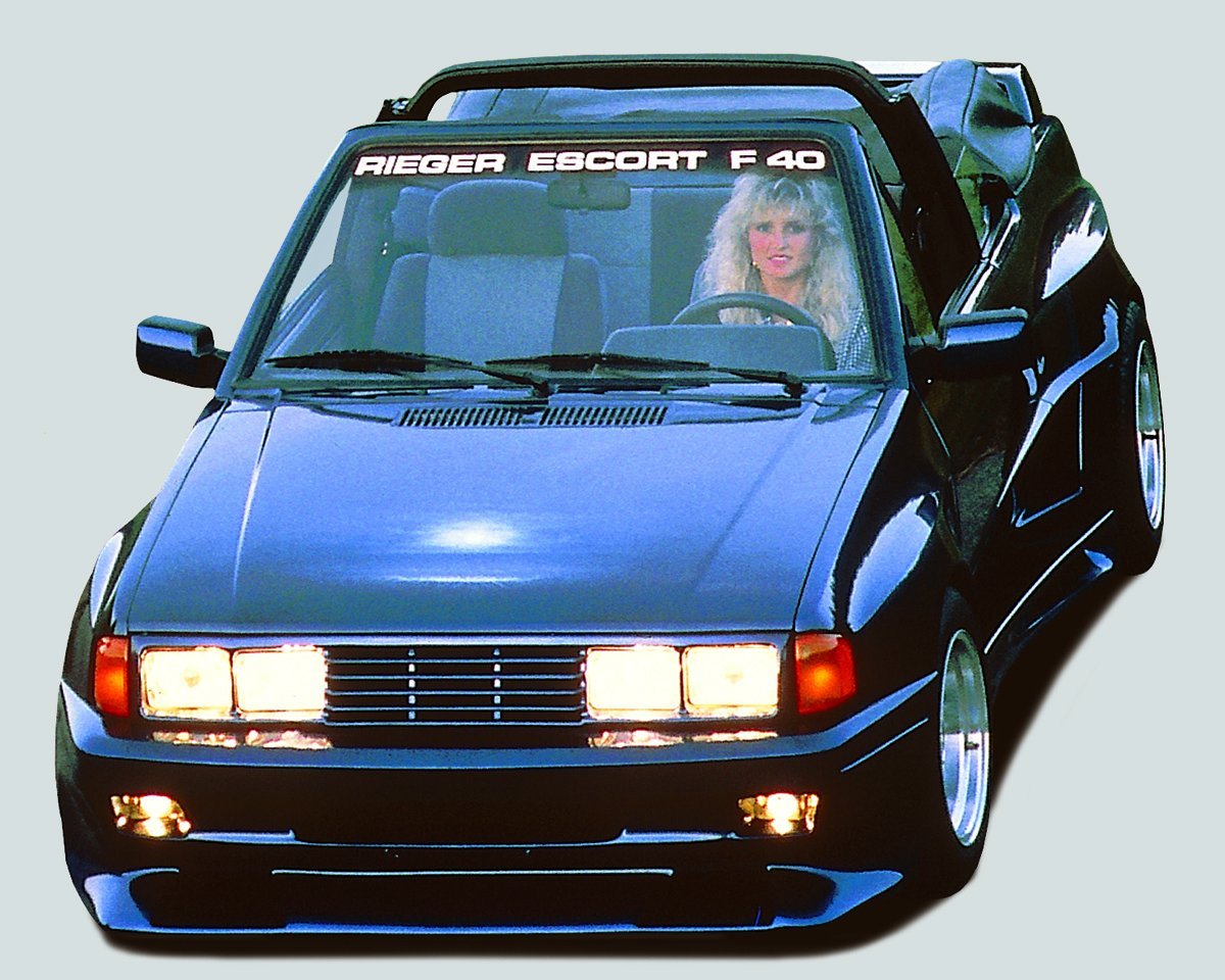 Ford Escort 3 Rieger Kotflügel Breitbau II rechts, vorne, GFK,
Montagezubehör