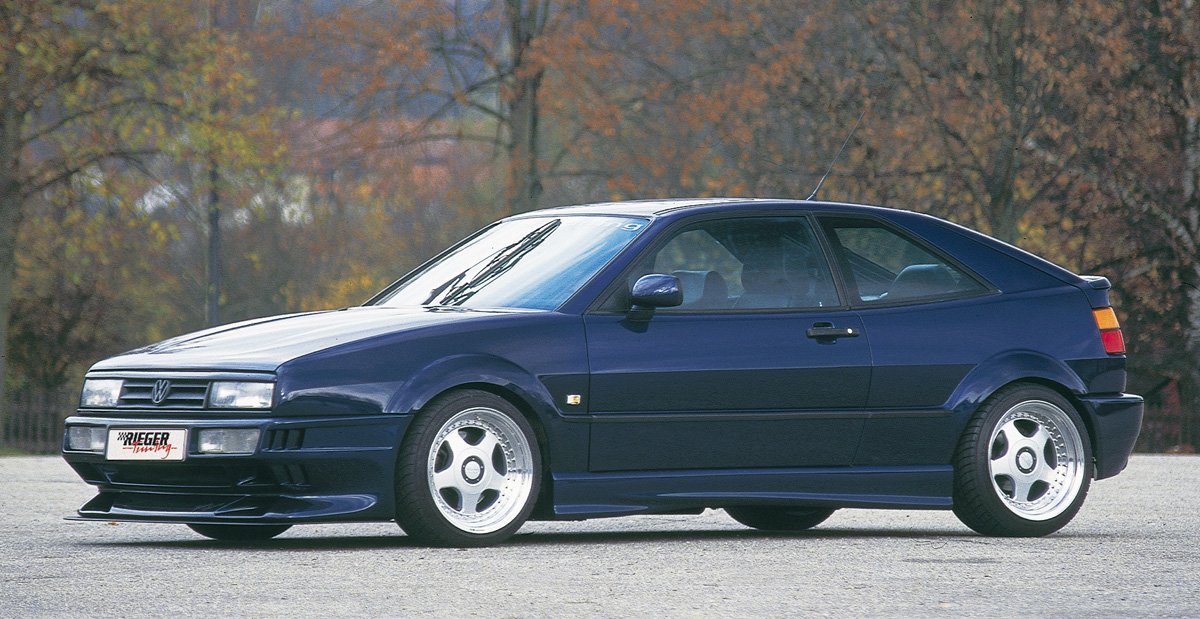 VW Corrado (53I) Rieger Spoilerstoßstange Breitbau I inkl. Haltewinkel für Serienkotflügel mit Aussparung für NSW, GFK,
Gutachten, Montagezubehör