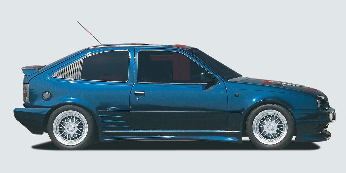 Opel Kadett E Rieger Seitenschweller links, GFK,
Gutachten, Montagezubehör, Aluwinkelleisten