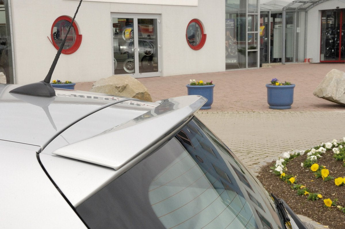 BMW 1er E81 (187/1K2/1K4) Rieger Dachspoiler flache Version, PUR,
inkl. Montagezubehör, ABE