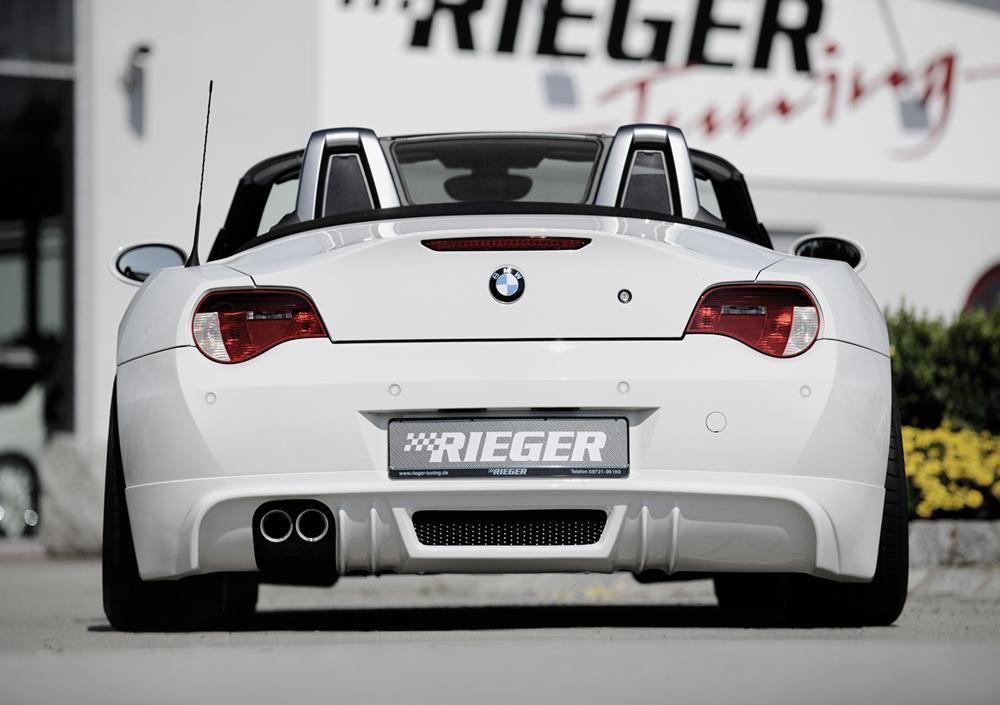 BMW Z4 (E85) Rieger Heckansatz für orig. Doppelendrohr li, ABS,
inkl. Alugitter, Montagezubehör, Gutachten