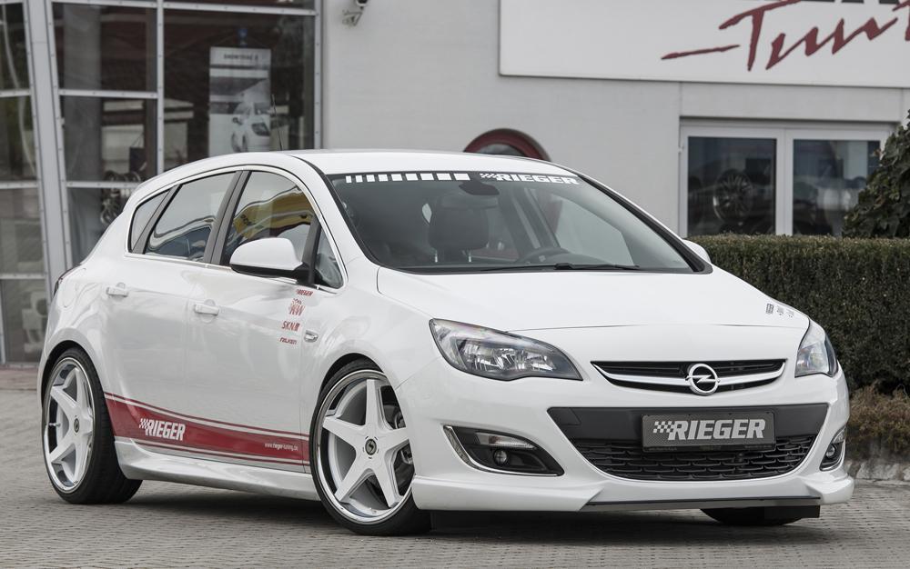 Opel Astra J Rieger Spoilerschwert für Spoilerlippe 51320 für Spoilerlippe, ABS,
inkl. Montagezubehör