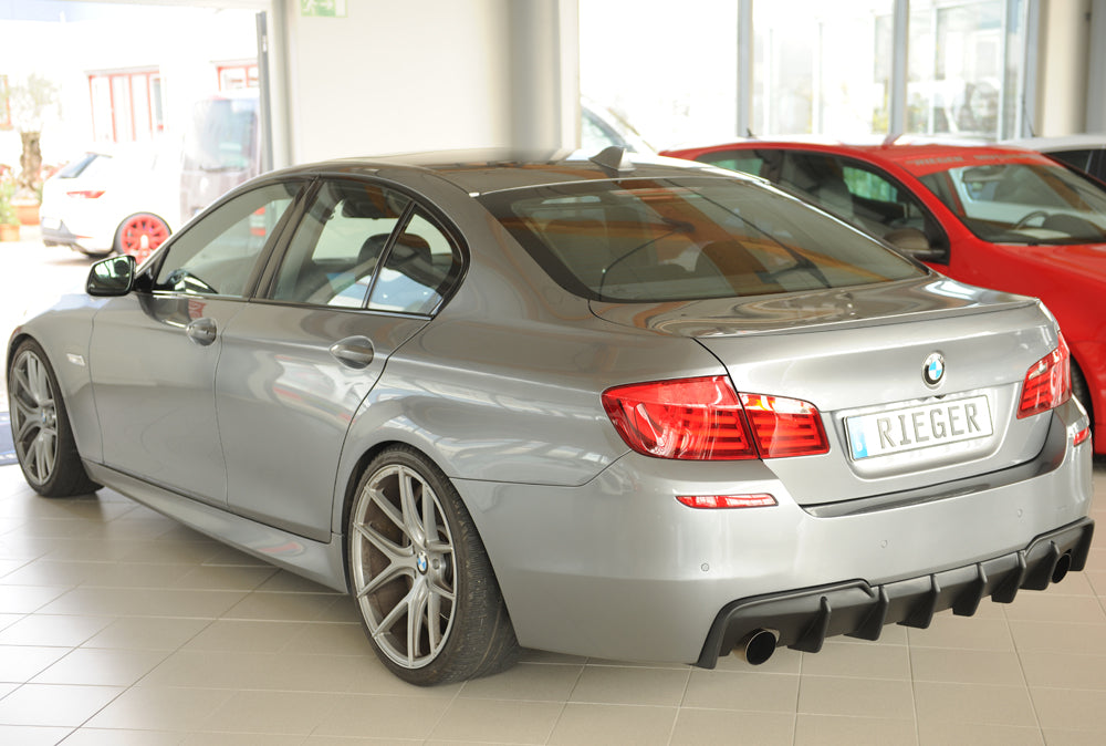 BMW 5er F10 (5L) Rieger Heckeinsatz (für Fzg. mit AHK) für orig. Endrohr li. u. re., (90mm ø), ABS, für Fzg. mit M-Sport-...