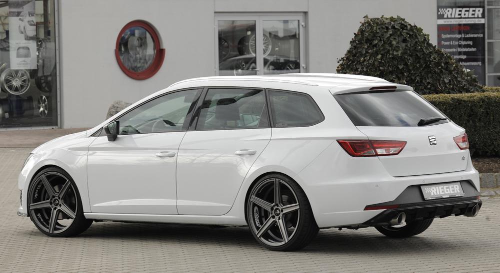 Seat Leon FR (5F) Rieger Heckeinsatz für Sportendrohr li. u. re., (100mm ø), ABS, schwarz glänzend,
inkl. Montagezubehör, Gutachten