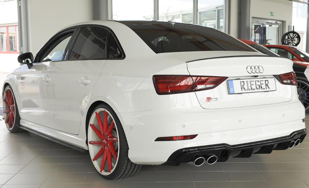 Audi A3 S3 (8V) Rieger Heckeinsatz nur S3 (8V) Limousine / Cabrio für orig. Doppelendrohr li u. re, (4x90x72mm oval), ABS, schwarz glänzend, für Fzg. mit S-Line Exterieur,
inkl. Montagezubehör, Gutachten