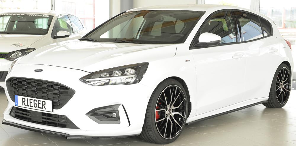 Ford Focus 4 (DEH) Rieger Seitenschwelleransatz nur für ST-/ST-Line-Schweller links, für orig. Seitenschweller, ABS, schwarz glänzend, für Fzg. mit ST-Line,
inkl. Montagezubehör, Gutachten