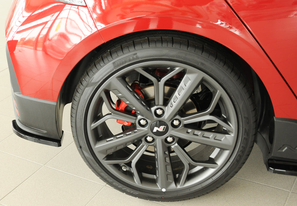 Hyundai i20 N (BC3) Rieger Heckschürzenansatz seitlich rechts rechts, für orig. Heckeinsatz, ABS, schwarz glänzend,
inkl...
