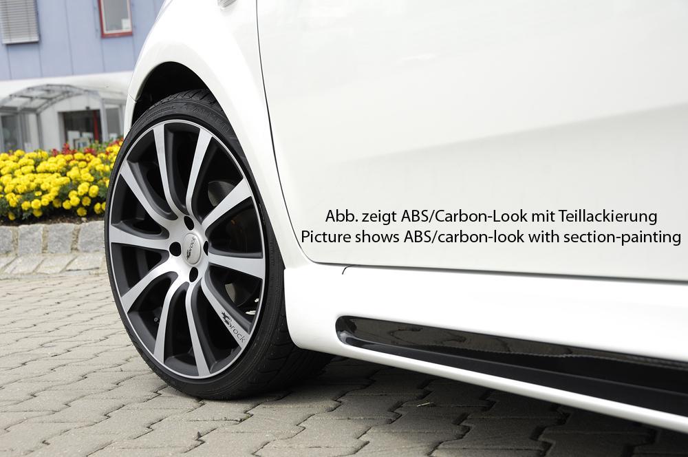 Fiat Grande Punto (199) Rieger Seitenschweller rechts, mit Schacht, mit Ausschnitt, ABS, Carbon-Look,
inkl. Alugitter, Montagezubehör, Gutachten
