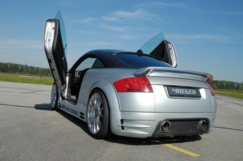 Audi TT (8N) Heckspoiler Racing Audi TT (8N) / RSX passend mit und o. serienm. Hecklippe GFK,
inkl. Gutachten, Montagezubehör