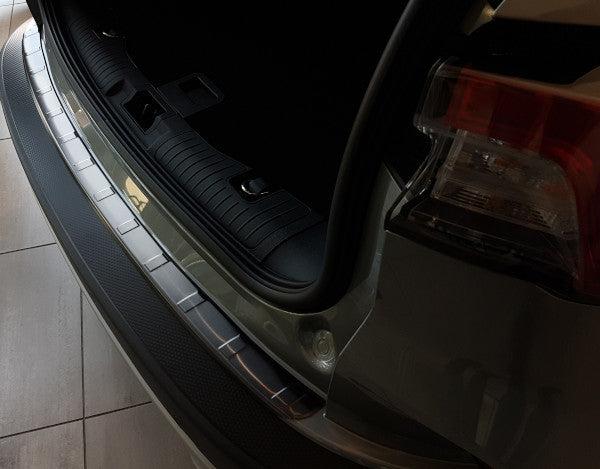 Irmscher Ford Kuga Ladekantenschutz ab BJ 2020