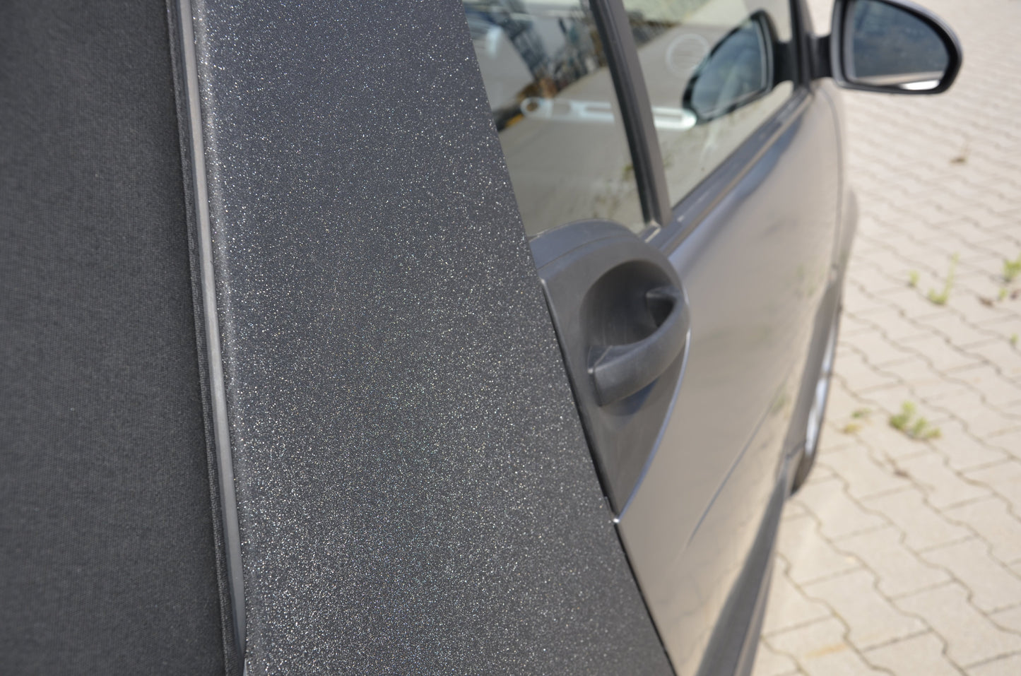 Auto Folie glitzernd schwarz selbstklebend 1 Rolle = 0,5m x 2m