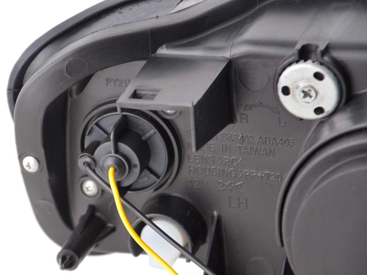 Scheinwerfer Set Daylight LED TFL-Optik Audi A4 Typ 8E Bj. 05-07 chrom