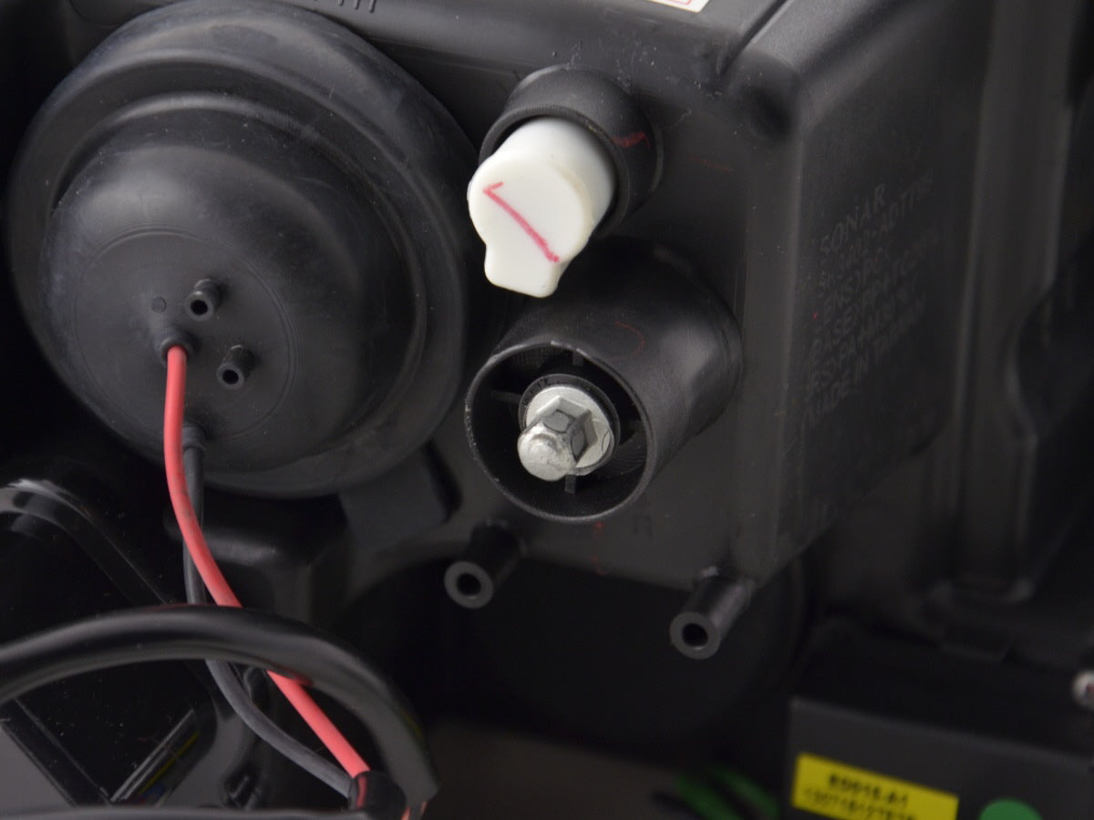 Scheinwerfer Set Daylight LED TFL-Optik Audi TT Typ 8N 99-06 schwarz für Rechtslenker