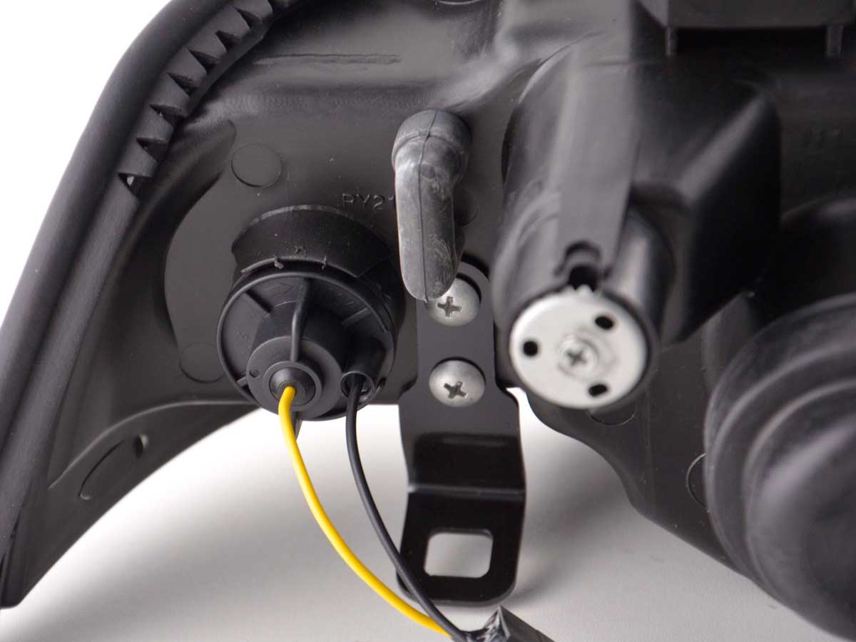 Scheinwerfer Set Daylight LED TFL-Optik BMW 3er Coupe, Cabrio Typ E36 Bj. 92-98 chrom