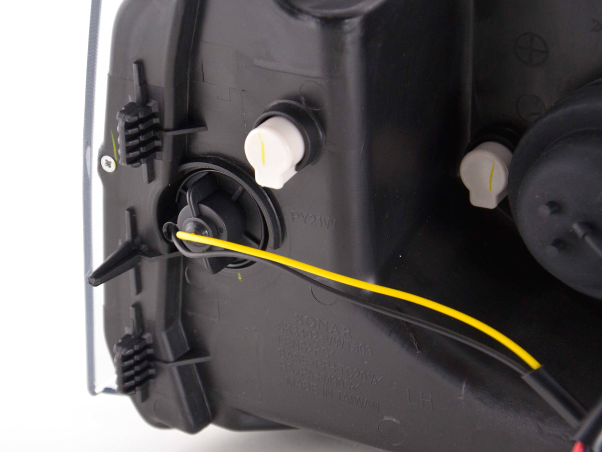 Scheinwerfer Set Daylight LED TFL-Optik VW Bus Typ T5 Bj. 03-09 chrom