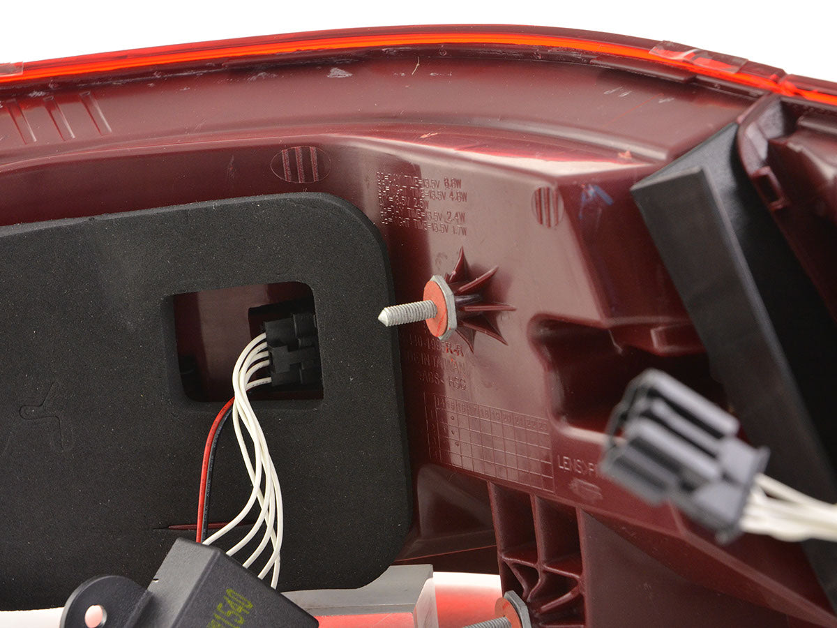 LED Rückleuchten gebraucht Mercedes-Benz E-Klasse W212 Limo Bj. 09-12 rot/klar