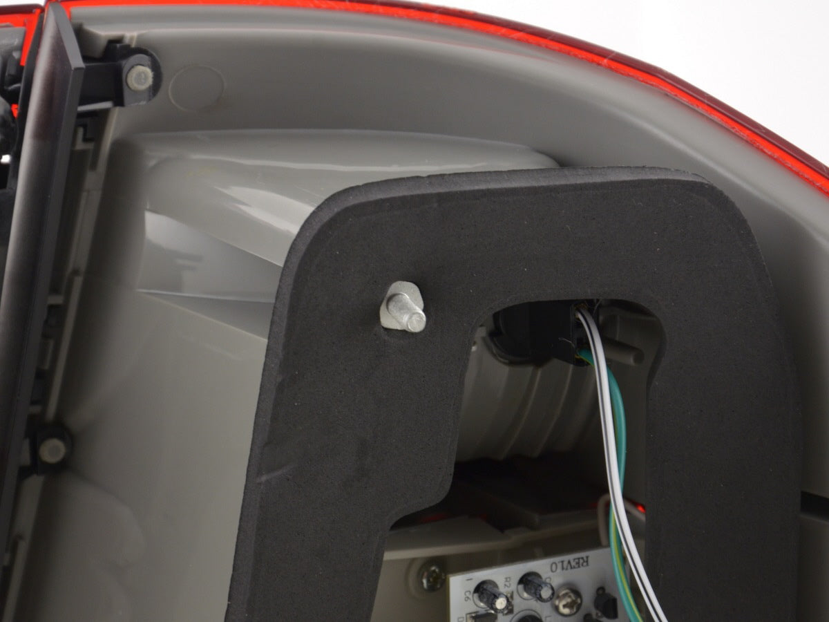 Rückleuchten LED gebraucht Mercedes E-Klasse Kombi (210) Bj. 99-03 rot/klar