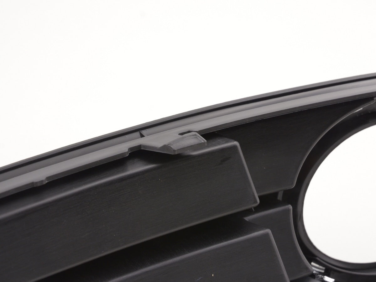 Verschleißteile Nebelscheinwerferblende rechts Audi A3 09-13