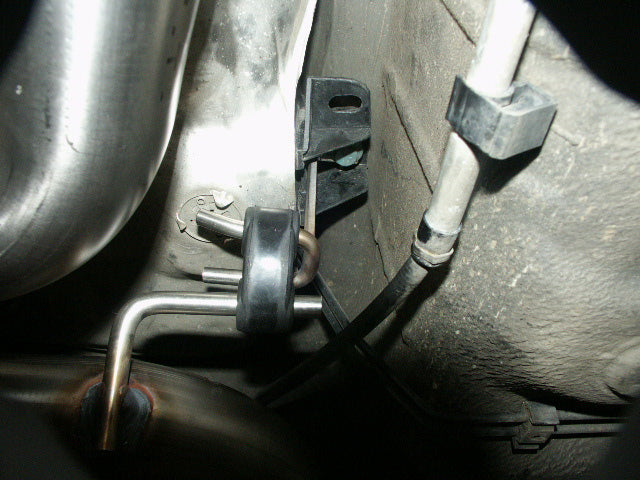 VW Golf IV 3-türig Endschalldämpfer Side Pipe - 135x80 Typ 50 Ausgang auf Fahrerseite
