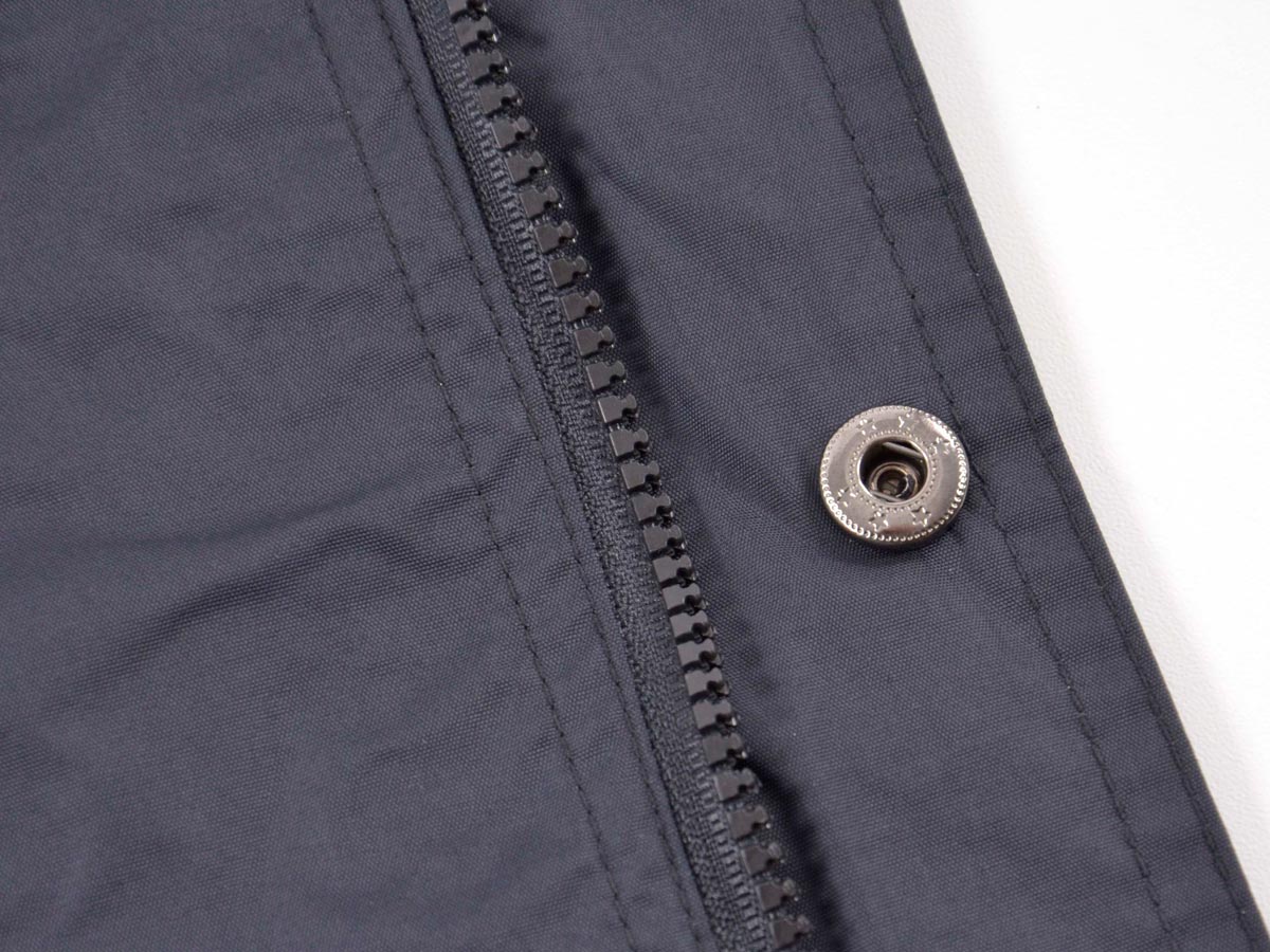 Windjacke - Größe: XL, mit herausnehmbarer Kapuze