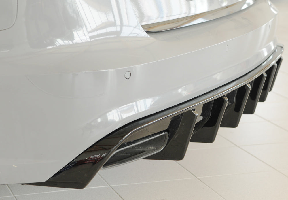 Rieger Heckeinsatz (für Fzg. mit AHK) Audi A6 (4G/C7) Avant 09.14- (ab Facelift) 00088369