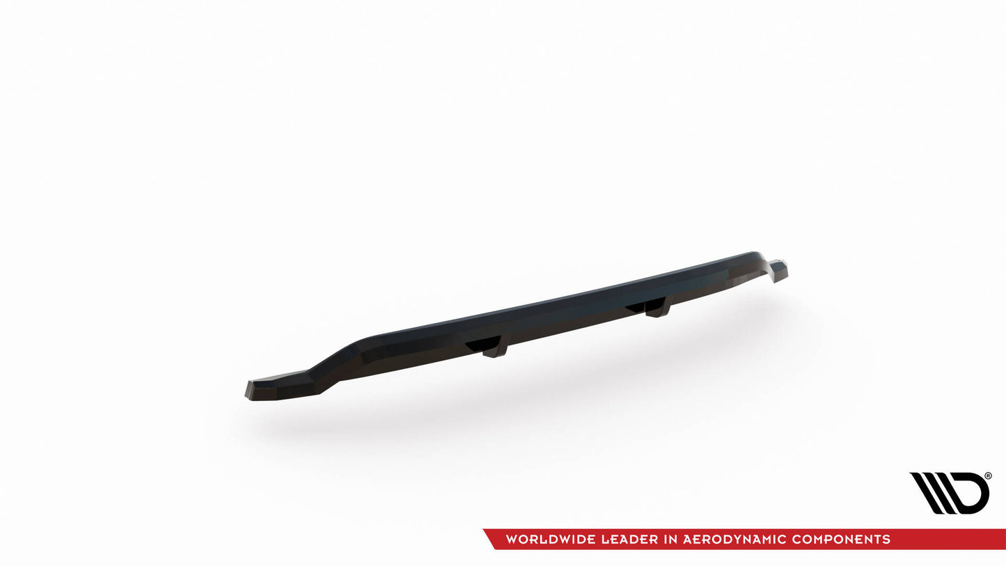 Maxton Mittlerer Diffusor Heck Ansatz DTM Look für BMW 5er G30 / G31 Facelift schwarz Hochglanz