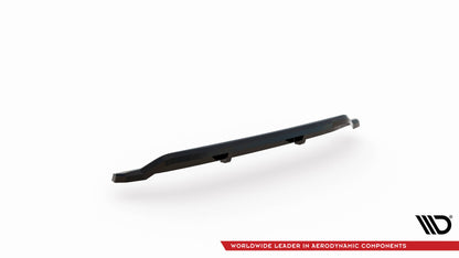 Maxton Mittlerer Diffusor Heck Ansatz DTM Look für BMW 5er G30 / G31 Facelift schwarz Hochglanz