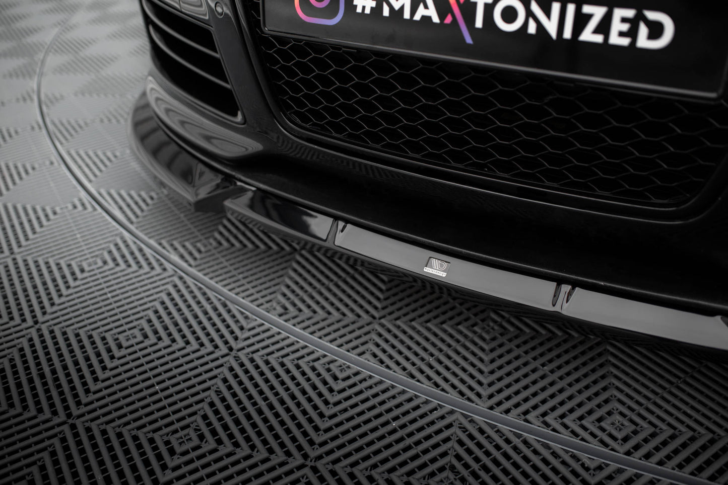 Maxton Front Ansatz V.2 für Audi RS6 Avant C6 schwarz Hochglanz