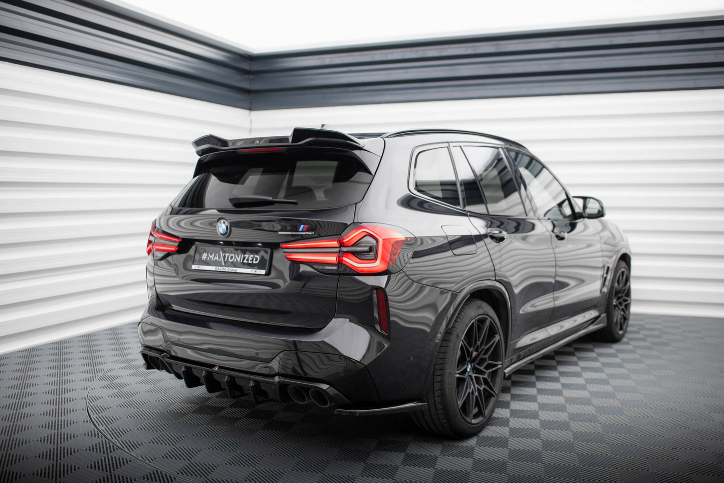 Maxton Spoiler CAP für 3D BMW X3 M F97 Facelift schwarz Hochglanz