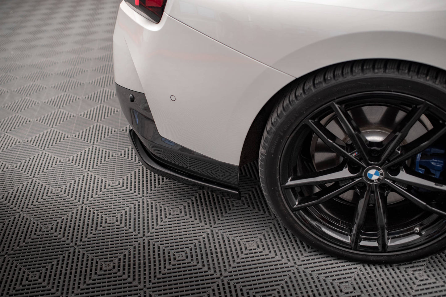 Maxton Heck Ansatz Flaps Diffusor V.2 für BMW 2 Coupe M-Paket G42 schwarz Hochglanz