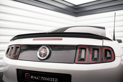 Maxton Spoiler CAP für Ford Mustang Mk5 Facelift schwarz Hochglanz