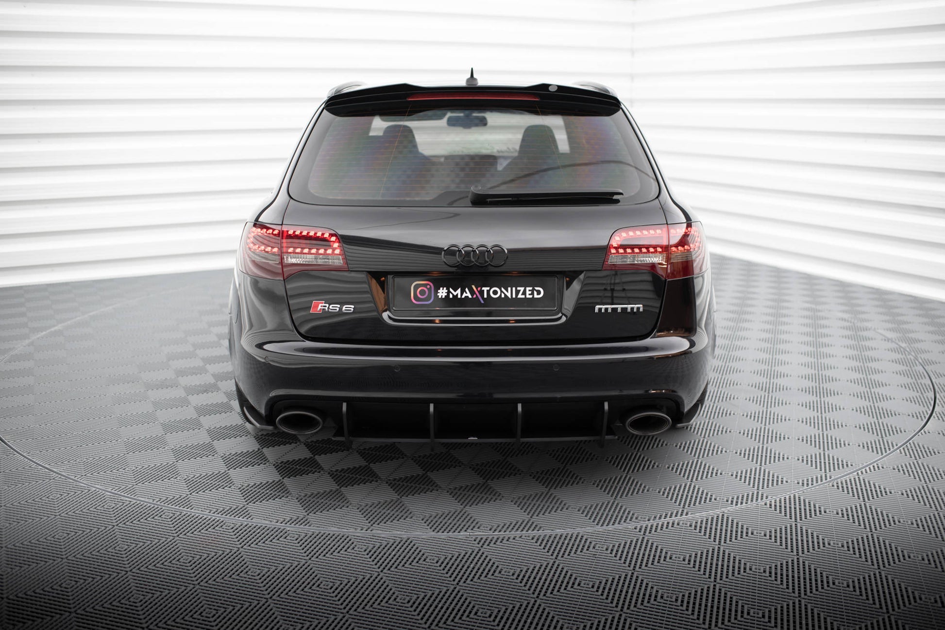 Maxton Street Pro Heckschürze für Audi RS6 Avant C6