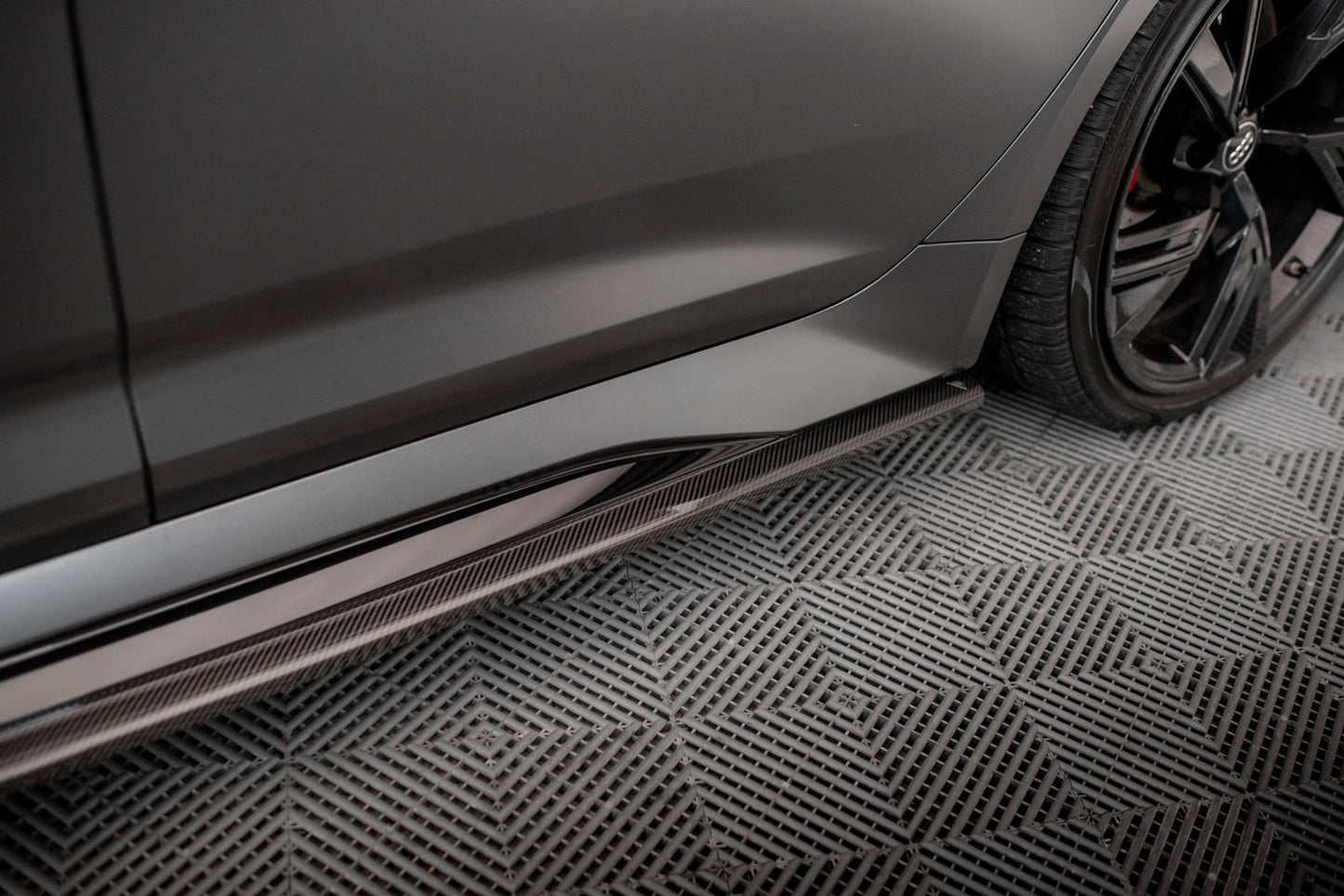 Maxton Carbon Fiber Seitenschweller Audi RS6 C8 / RS7 C8