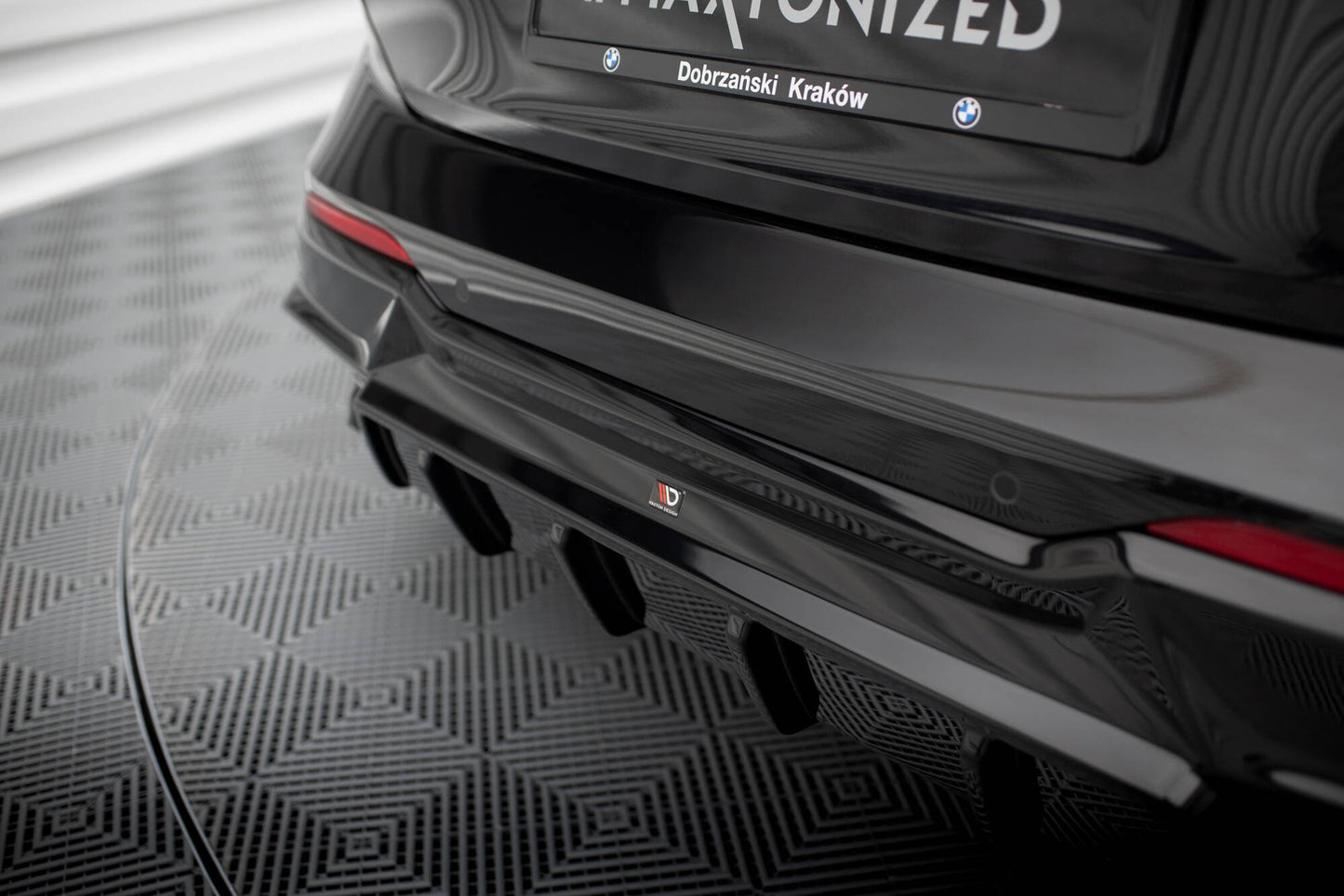 Maxton Diffusor Heck Ansatz für BMW 2 G42 schwarz Hochglanz