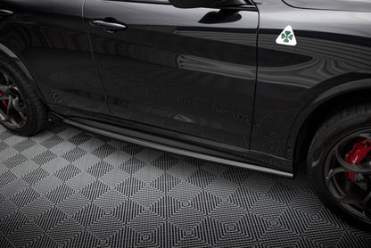 Maxton Seitenschweller Ansatz für Alfa Romeo Stelvio Quadrifoglio Mk1 schwarz Hochglanz