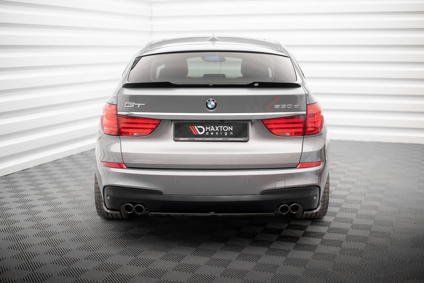 Maxton Spoiler CAP für BMW 5er GT M-Paket F07 schwarz Hochglanz