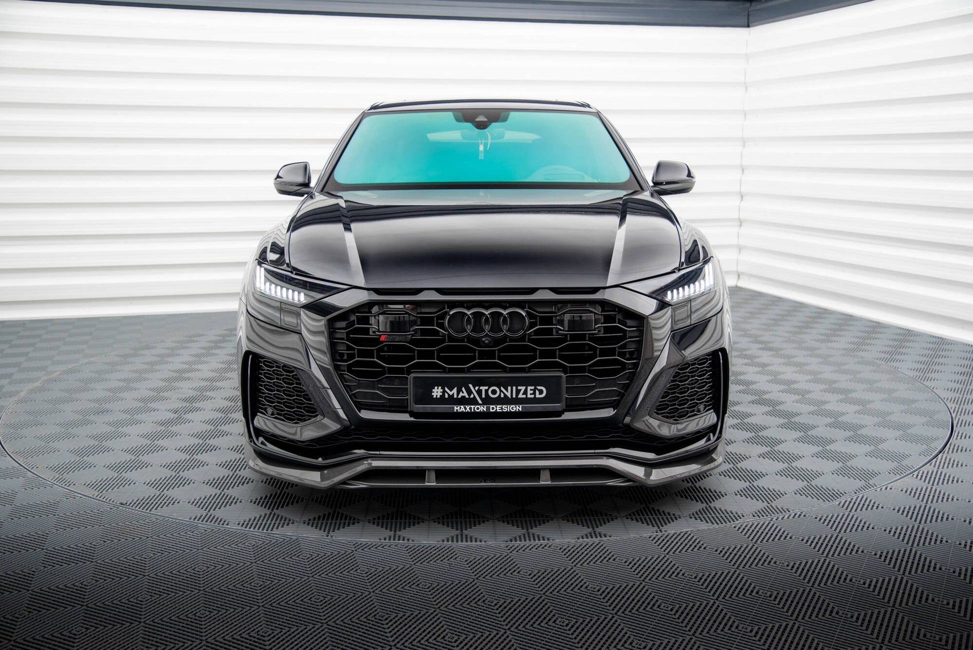 Maxton Set of Carbon Splitters Audi RSQ8 Mk1 schwarz matt