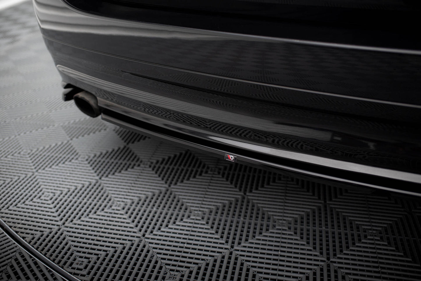 Maxton Heck Ansatz Flaps Diffusor für BMW 3er Touring E91 schwarz Hochglanz