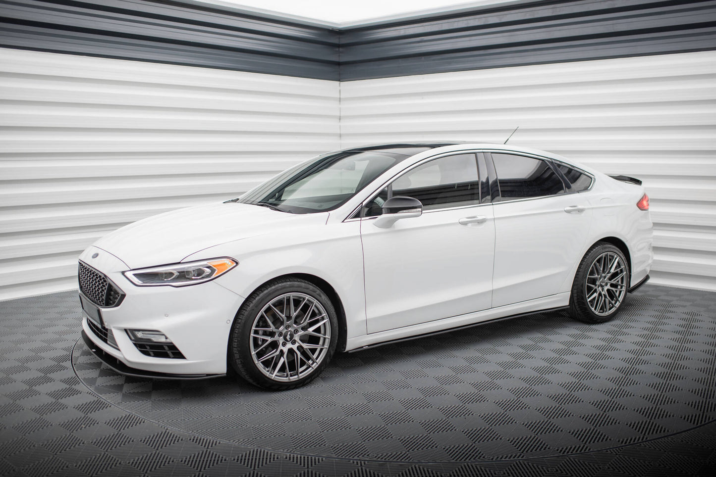 Maxton Street Pro Seitenschweller Ansatz für Ford Mondeo Sport Mk5 Facelift / Fusion Sport Mk2 Facelift