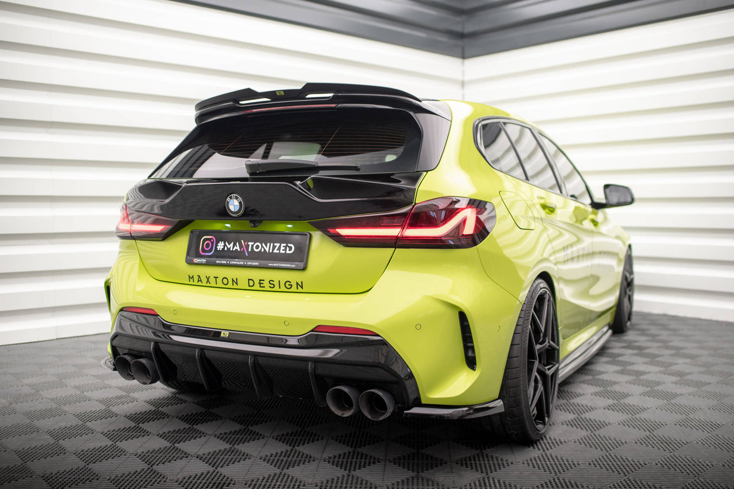 Maxton Spoiler CAP V.3 für BMW 1er M135i / 128ti / M-Paket F40 schwarz Hochglanz