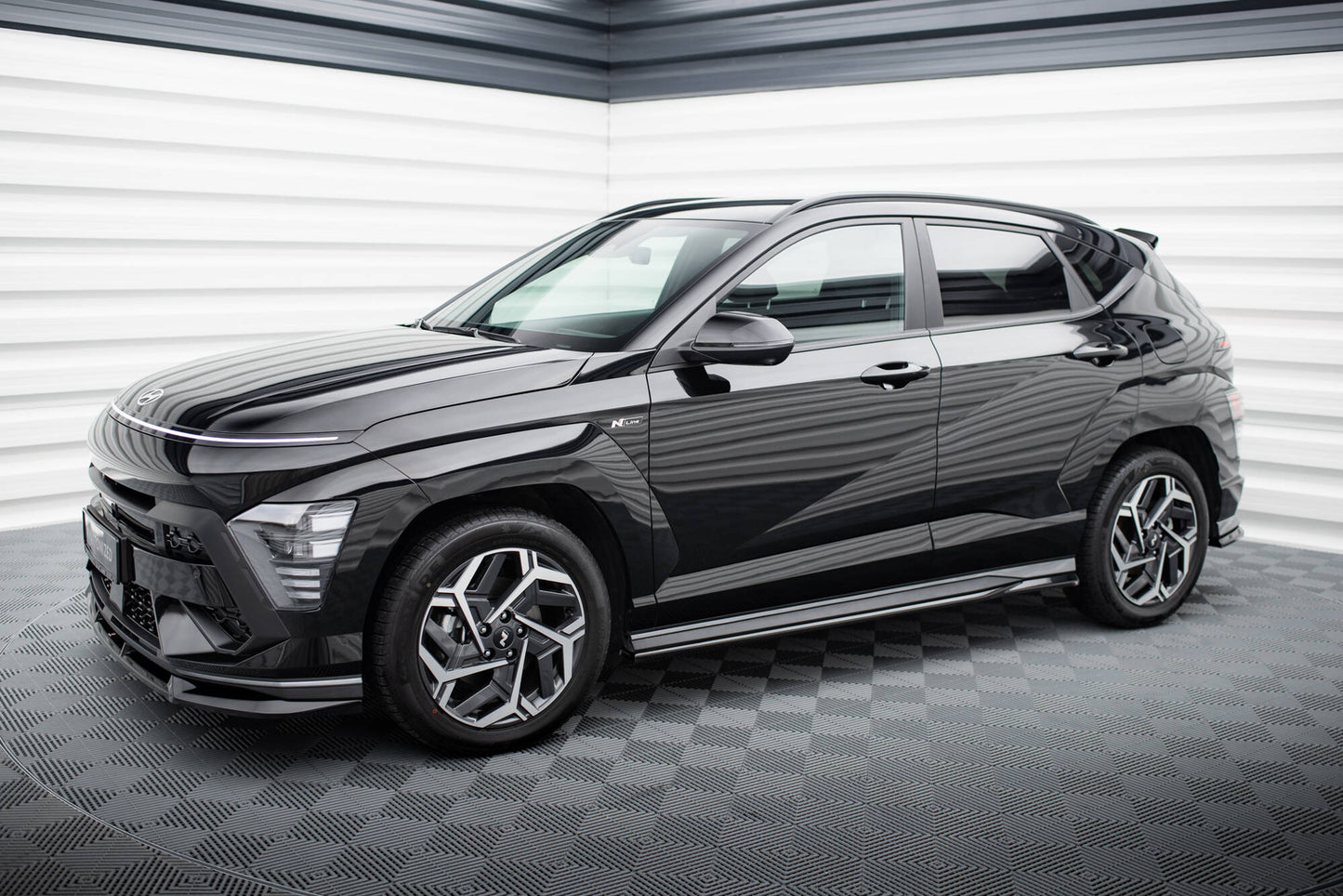 Maxton Seitenschweller Ansatz für Hyundai Kona N-line Mk2 schwarz Hochglanz