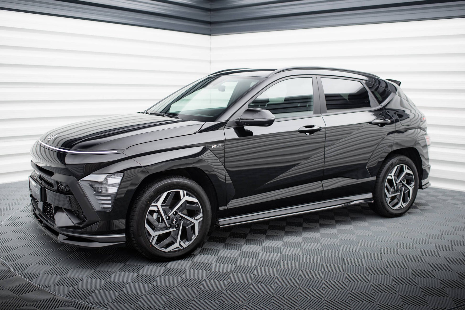 Maxton Seitenschweller Ansatz für Hyundai Kona N-line Mk2 schwarz Hochglanz