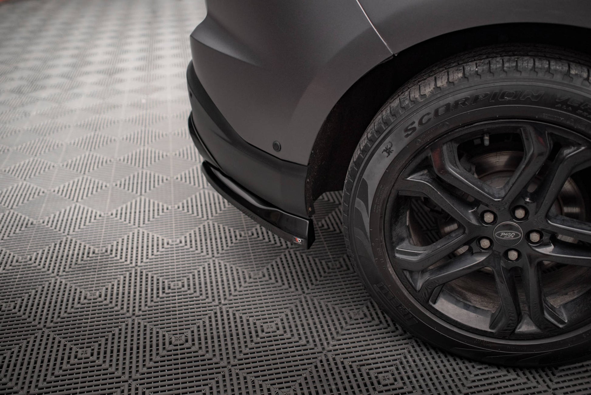 Maxton Heck Ansatz Flaps Diffusor V.2 für Ford Edge Mk2 schwarz Hochglanz