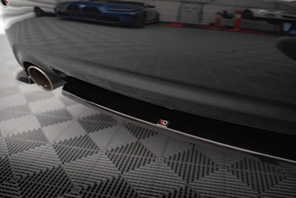 Maxton Mittlerer Diffusor Heck Ansatz für Infiniti Q50 S Mk1 schwarz Hochglanz