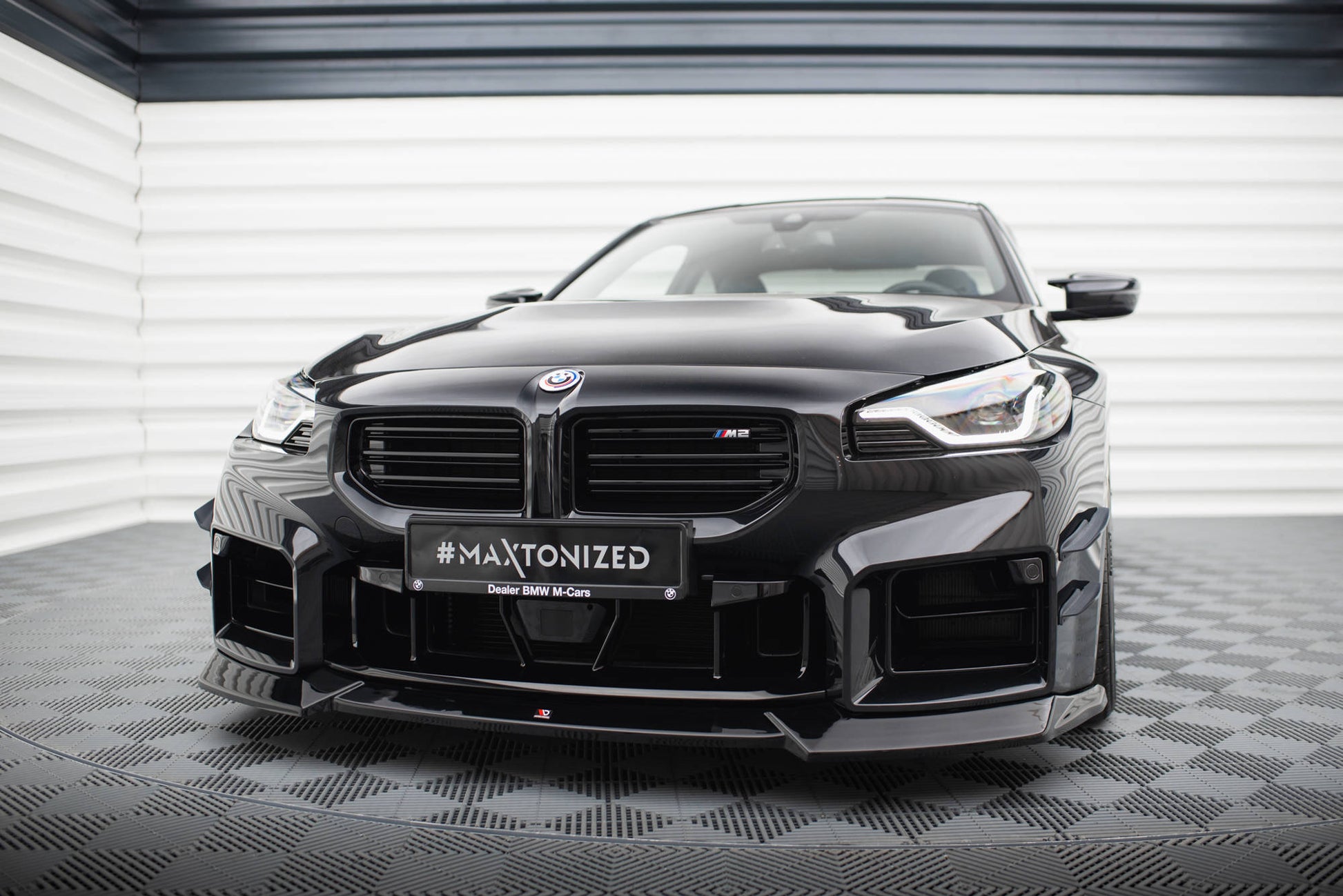Maxton Front Ansatz V.2 für BMW M2 G87 schwarz Hochglanz