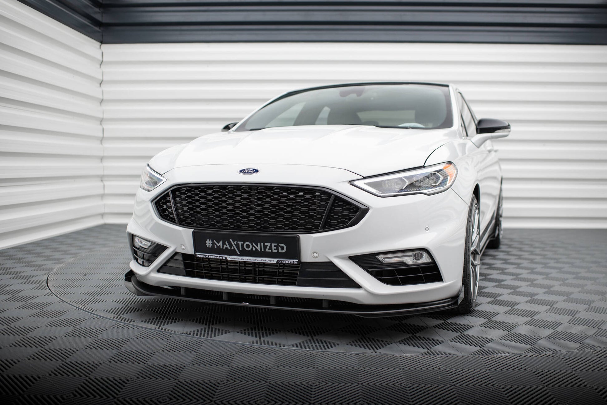 Maxton Street Pro Front Ansatz für +Flaps für + Flaps Ford Mondeo Sport Mk5 Facelift / Fusion Sport Mk2 Facelift schwarz H...