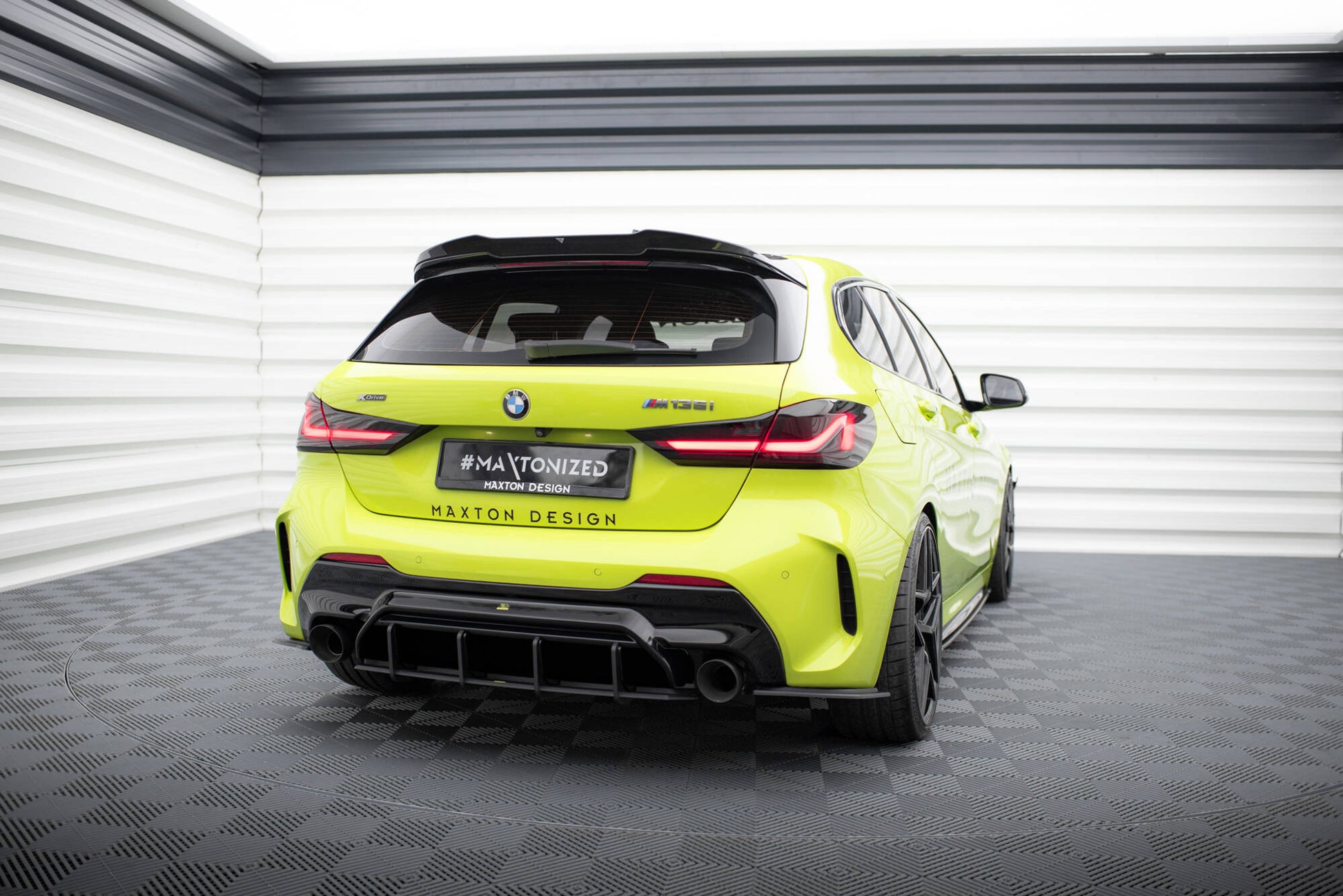 Maxton Street Pro Heckschürze V.2 für BMW 1er F40 M-Paket / M135i