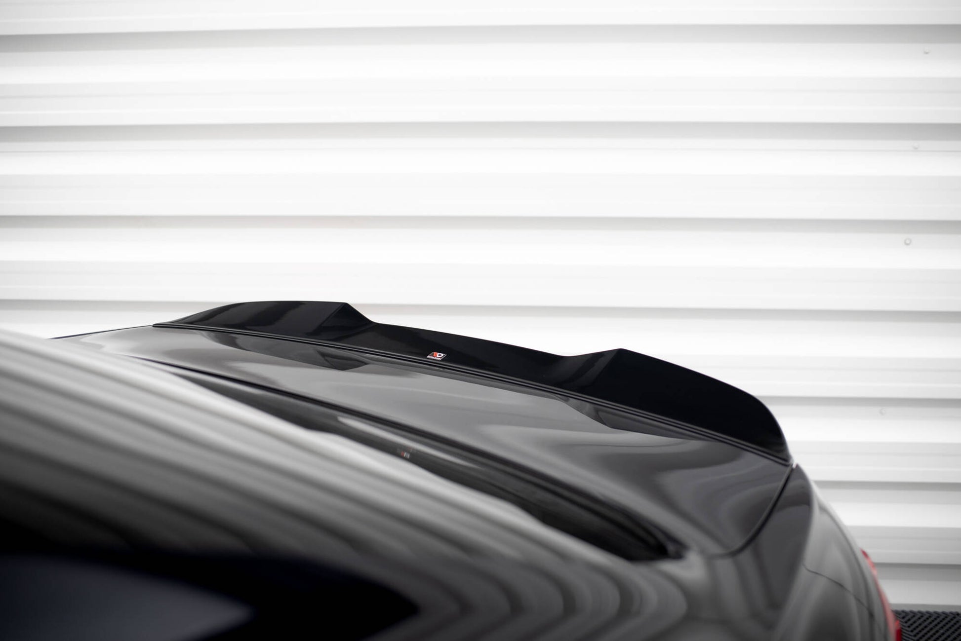 Maxton Spoiler CAP für 3D BMW 5er M-Paket F10 schwarz Hochglanz